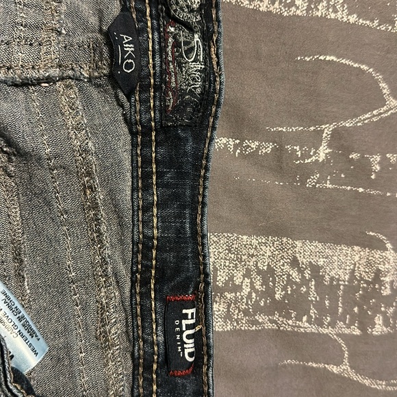 Women’s Silver Jeans -Aiko Size 34W/33L - Picture 12 of 15